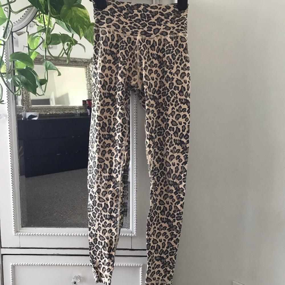 Leopard leggings